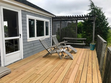 Wellfleet Harbor Cottage