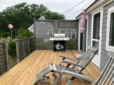 Wellfleet Harbor Cottage