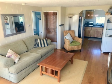 Wellfleet Harbor Cottage