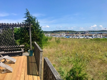 Wellfleet Harbor Cottage