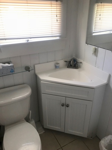 Wellfleet Harbor Cottage