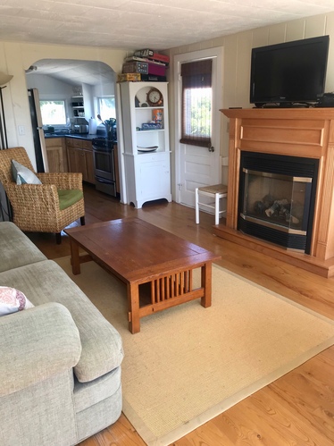 Wellfleet Harbor Cottage